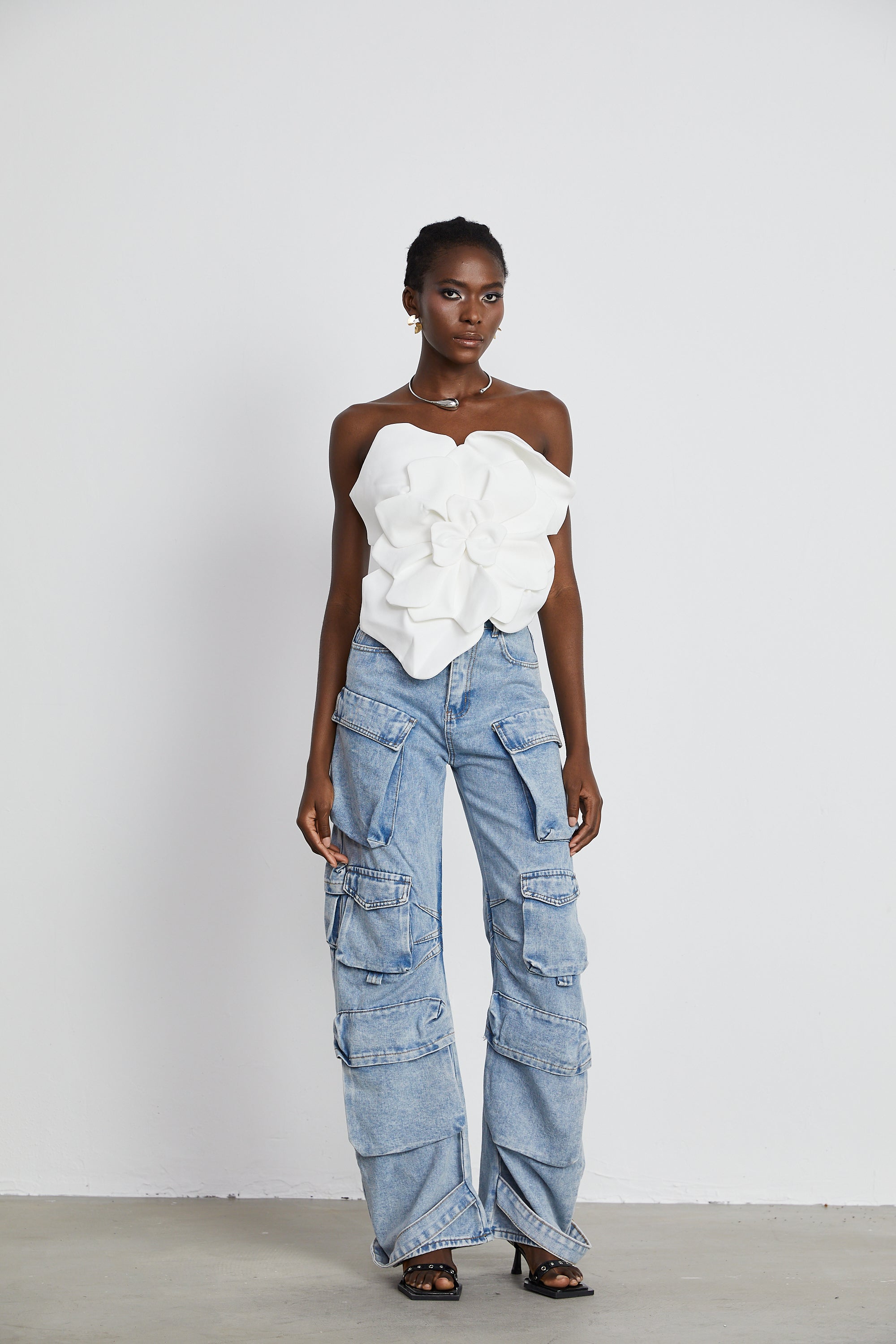 Ilyndra white floral off-shoulder top