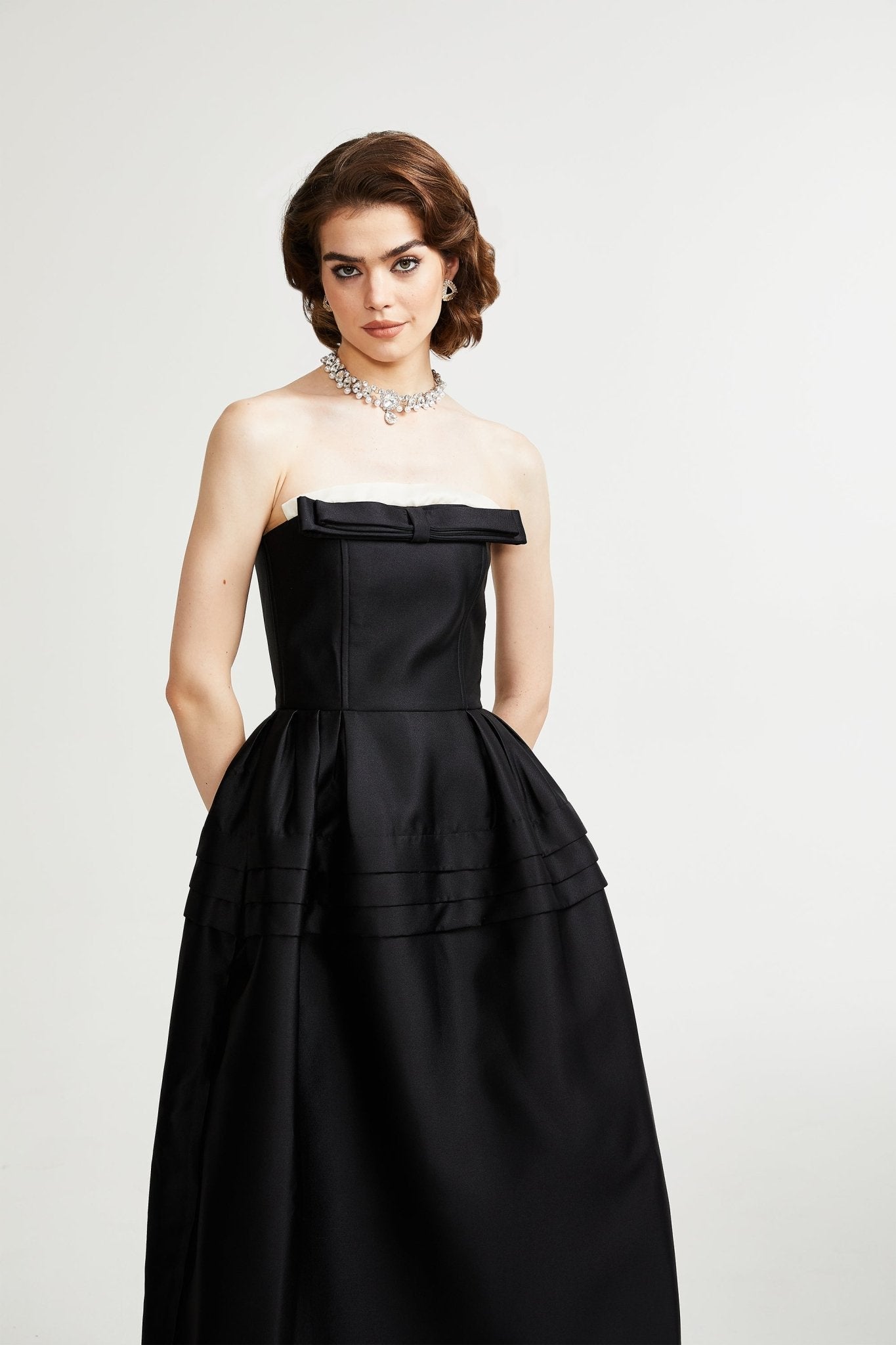 Calyra black bowknot midi dress